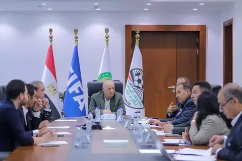 أبرزها نظام الموسم الجديد.. قرارات جديدة من اتحاد الكرة لتطوير منظومة العمل